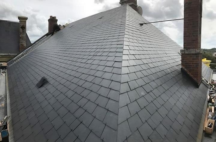 Couvreur zingueur Dourdan